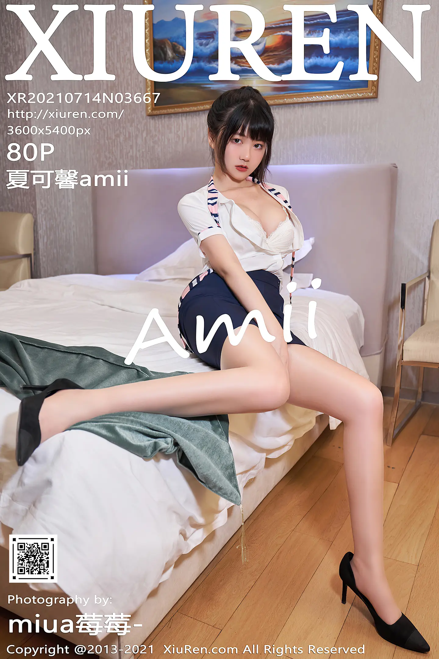 [XiuRen秀人网]VOL.3667 模特夏可馨amii职业OL制服半脱露性感内衣秀丰满身材诱惑写真80P-秀人网官方网站